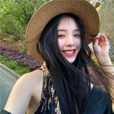 珊珊小传